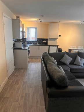 Brand new luxury 1 & 2 bed apartments with Open plan kitchens & Diner , FREE WIFI & NETFLIX included